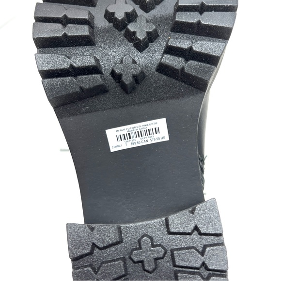 Torrid Black Faux Fur Lug Rider Combat Platform Chunky Moto Ankle Bootie Boots - Picture 6 of 9